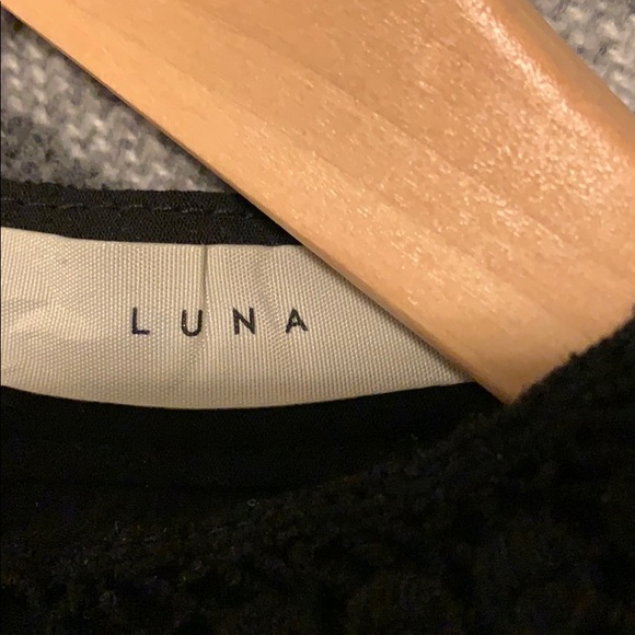 NWT beautiful Luna top - Picture 10 of 10